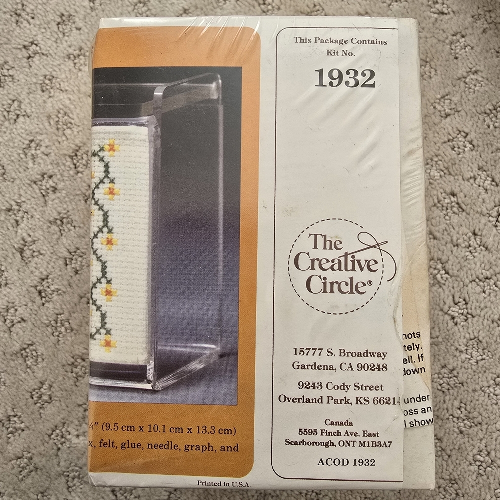 New Sealed 1983 The Creative Circle Diana Sage Kit 1932 Recipe Box Cross Stitch - Picture 2 of 5
